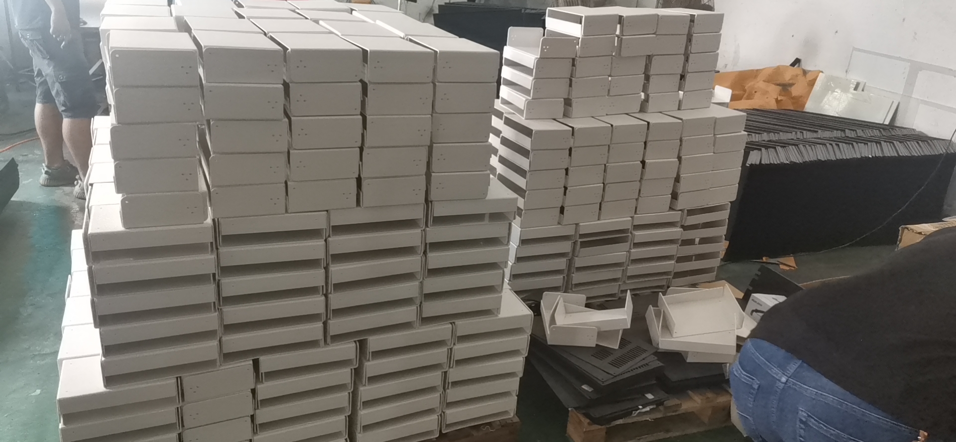 性价比高的塑料制品外壳雕刻切割折弯粘接渠道怎么选择