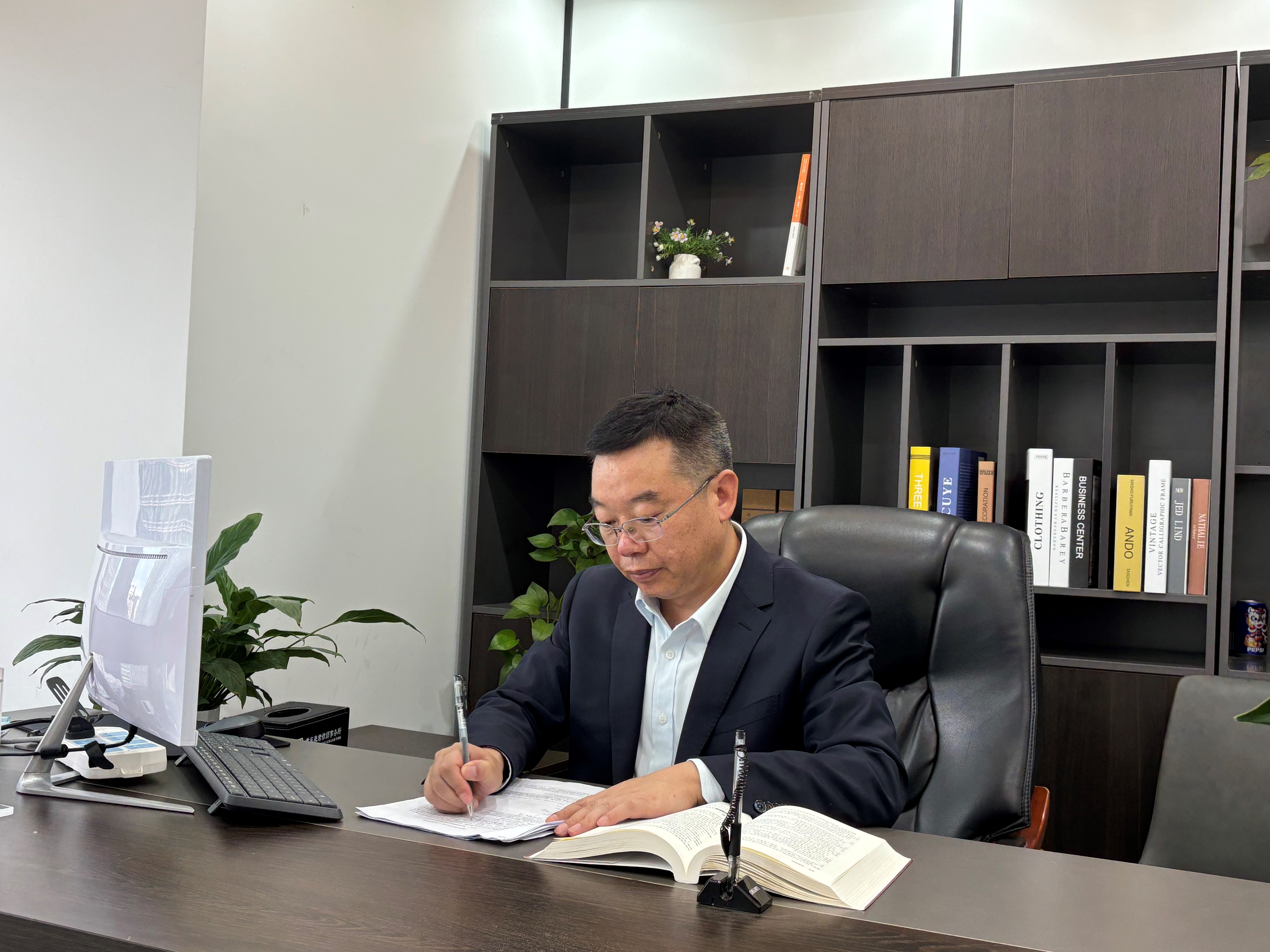 2025本年度重庆刑事律师事务所排名，专业高性价比刑事律师推荐