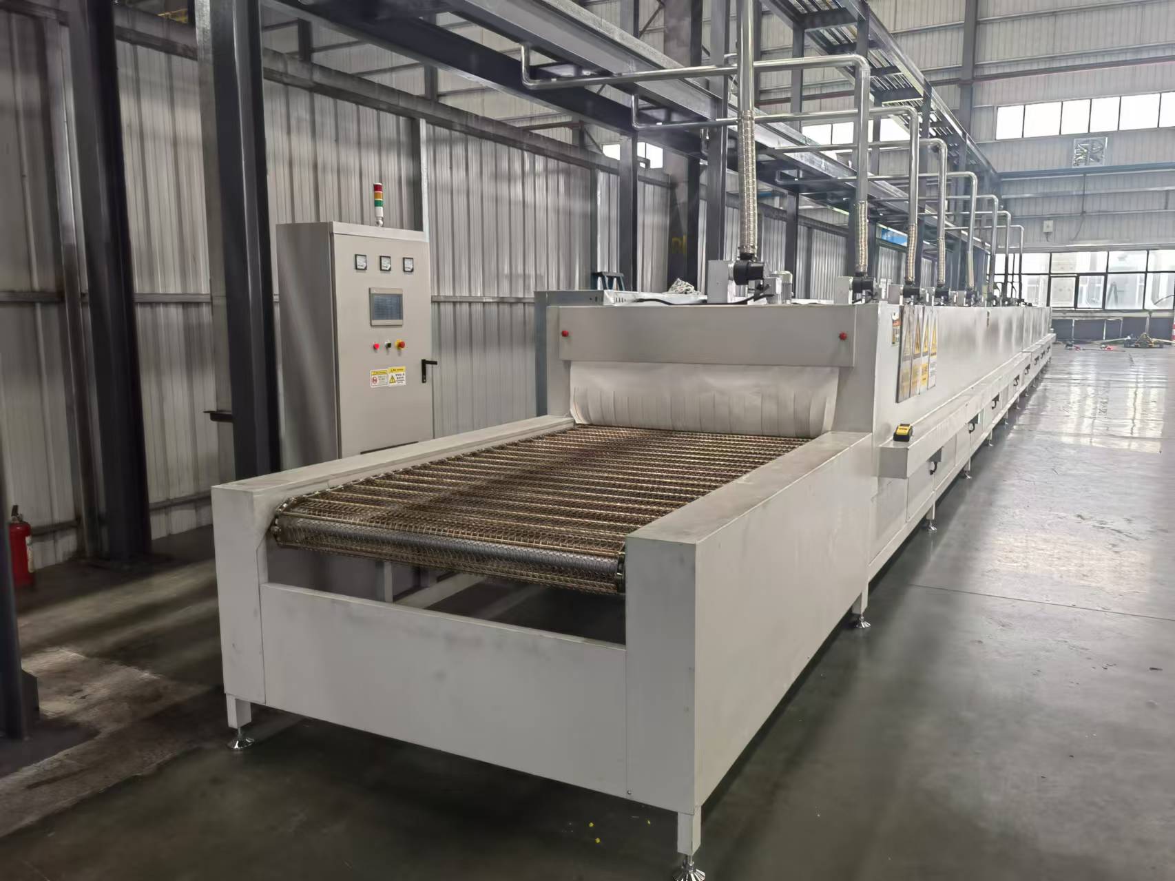 工业隧道炉生产厂家TOP5权威推荐：网带隧道炉/电加热隧道炉选型指南