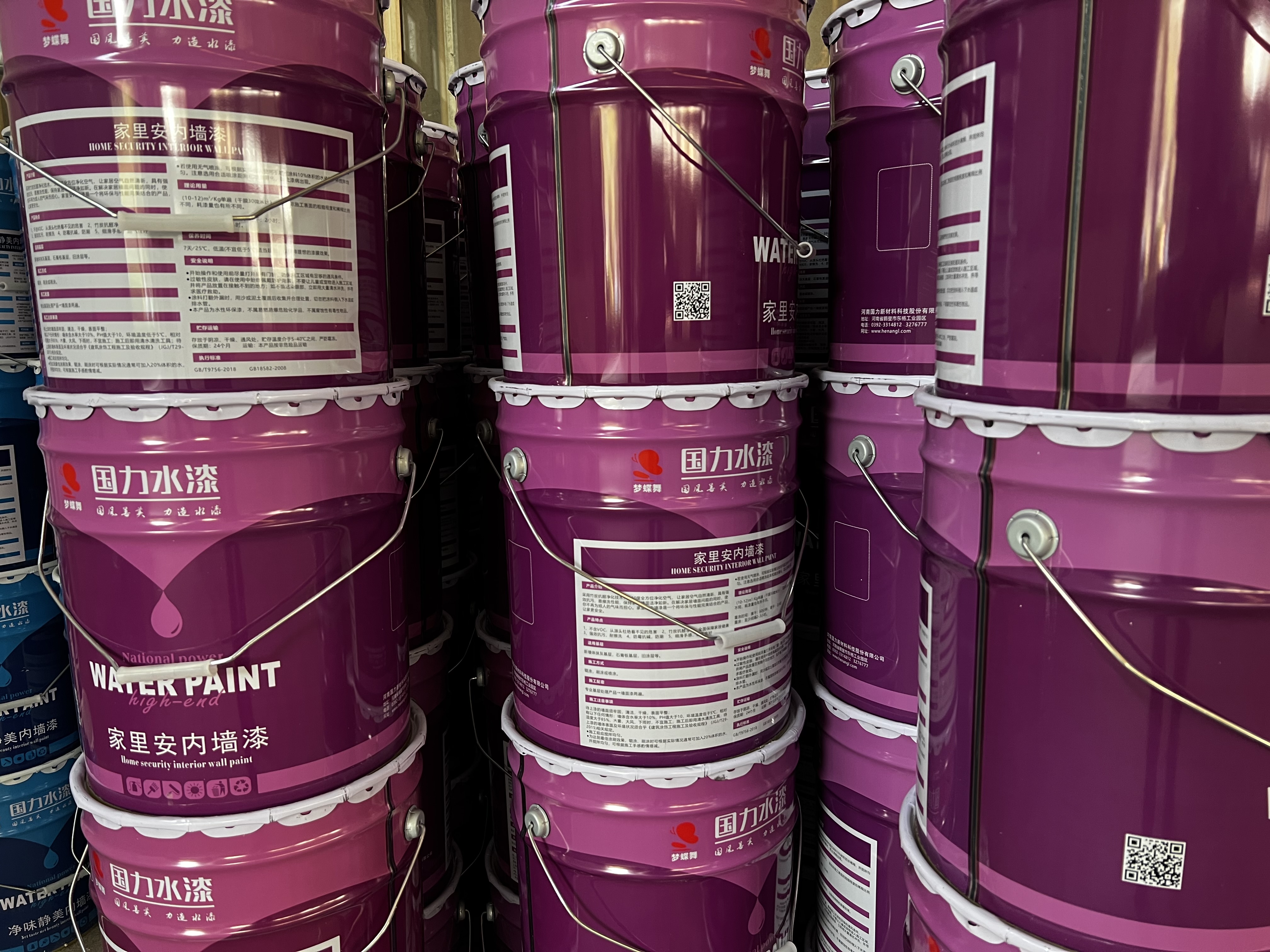 仿石漆厂家推荐哪家，外墙仿石漆和真石漆的区别是啥？