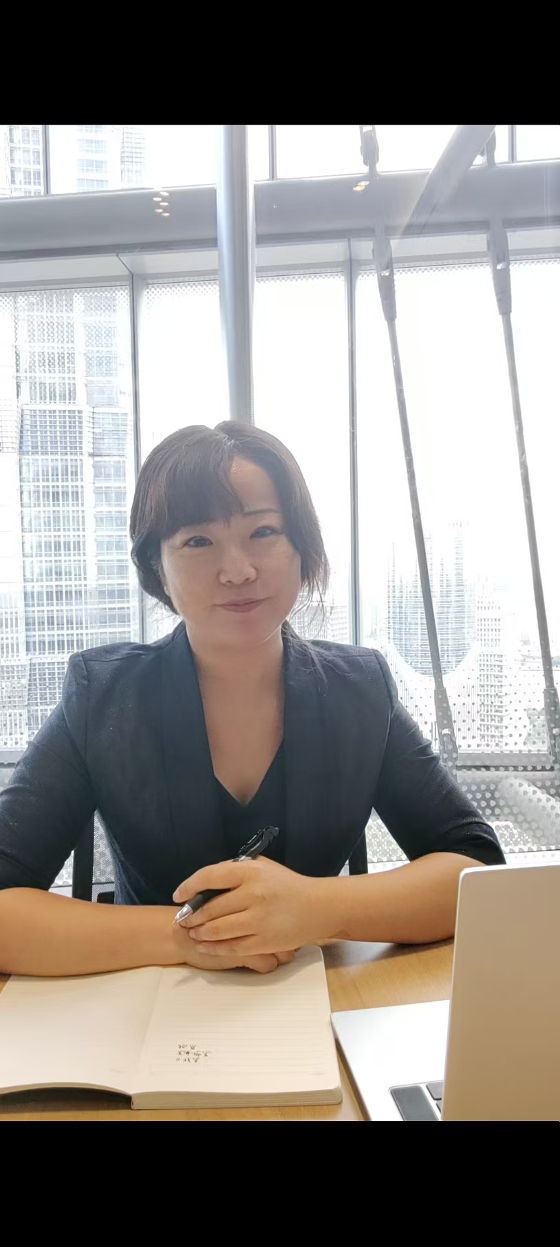 2025年上海合同律师推荐：专业合同律师收费标准及给力合同律师有哪些?