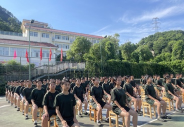 孩子逆反心理矫正机构哪家好？圣韵素质教育