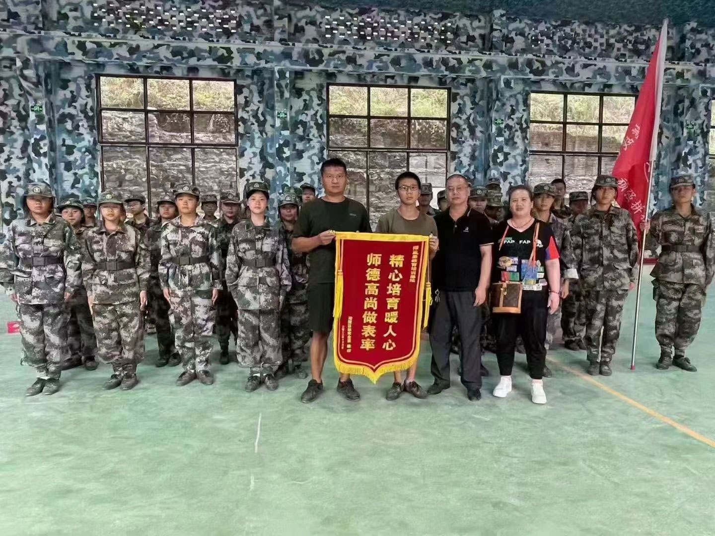 不良少年特训机构：为问题孩子改造带来新希望