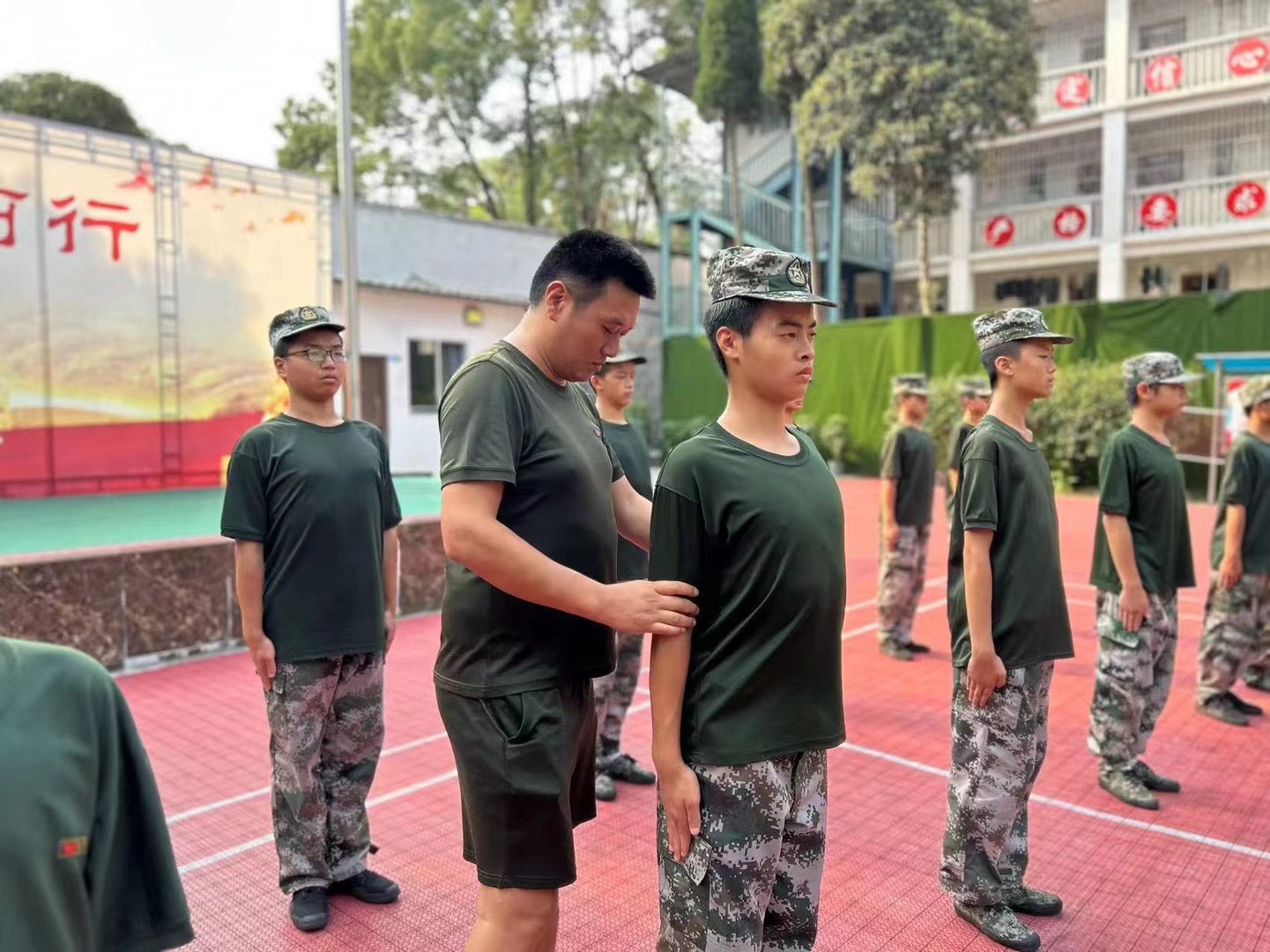 叛逆孩子强制管教学校服务怎么选？重庆育途青少年成长教育基地