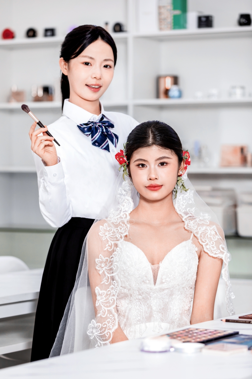 2026年正规的学化妆美甲形象设计的学校推荐，用户力荐