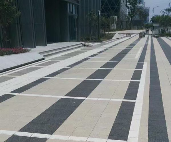 吉林步道板服务厂商避坑挑选指南:资质齐全的源头工厂实力盘点(图1)