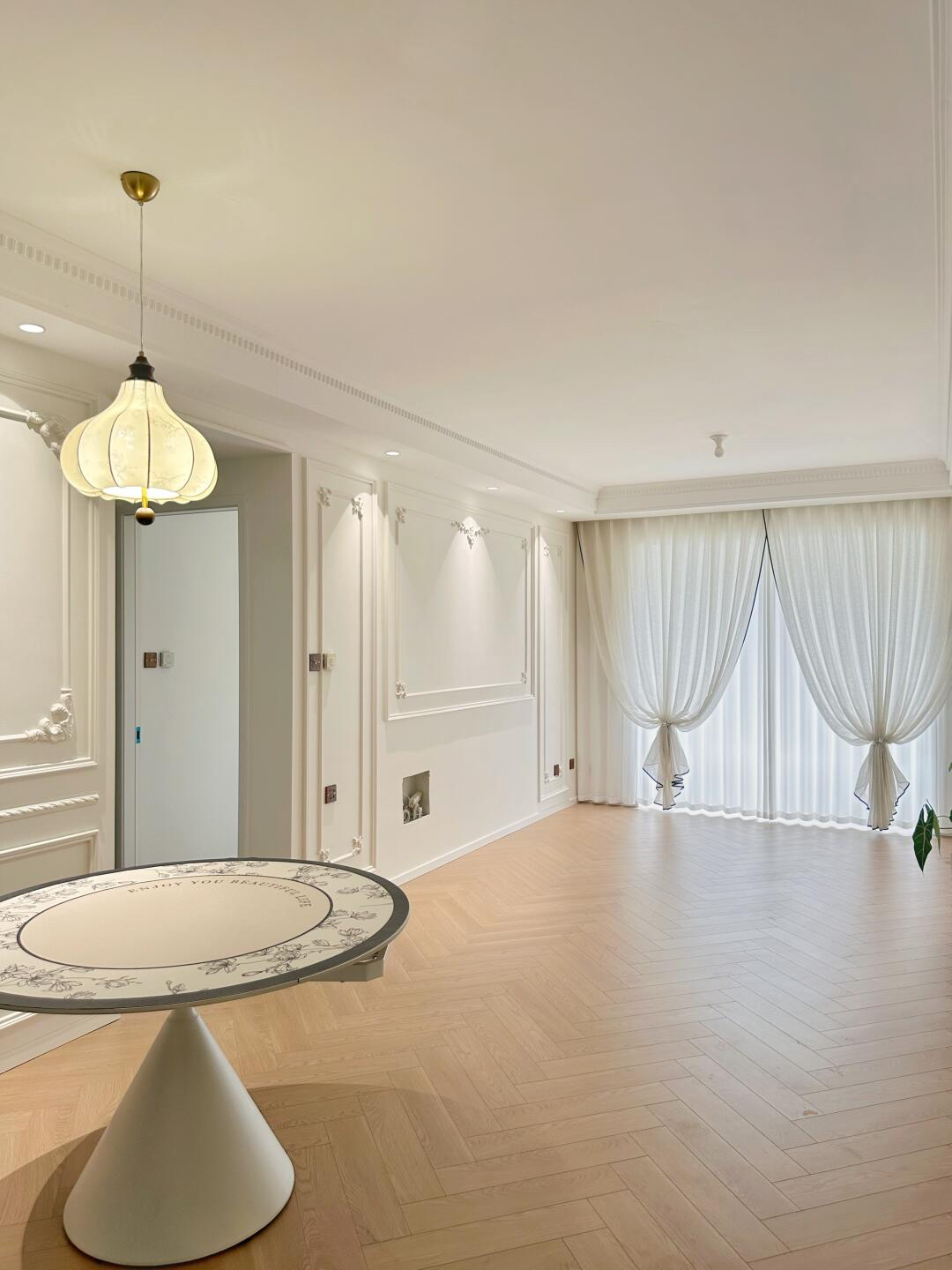 性价比高的实木全屋定制设计公司怎么选，定制生产质量有保障吗？