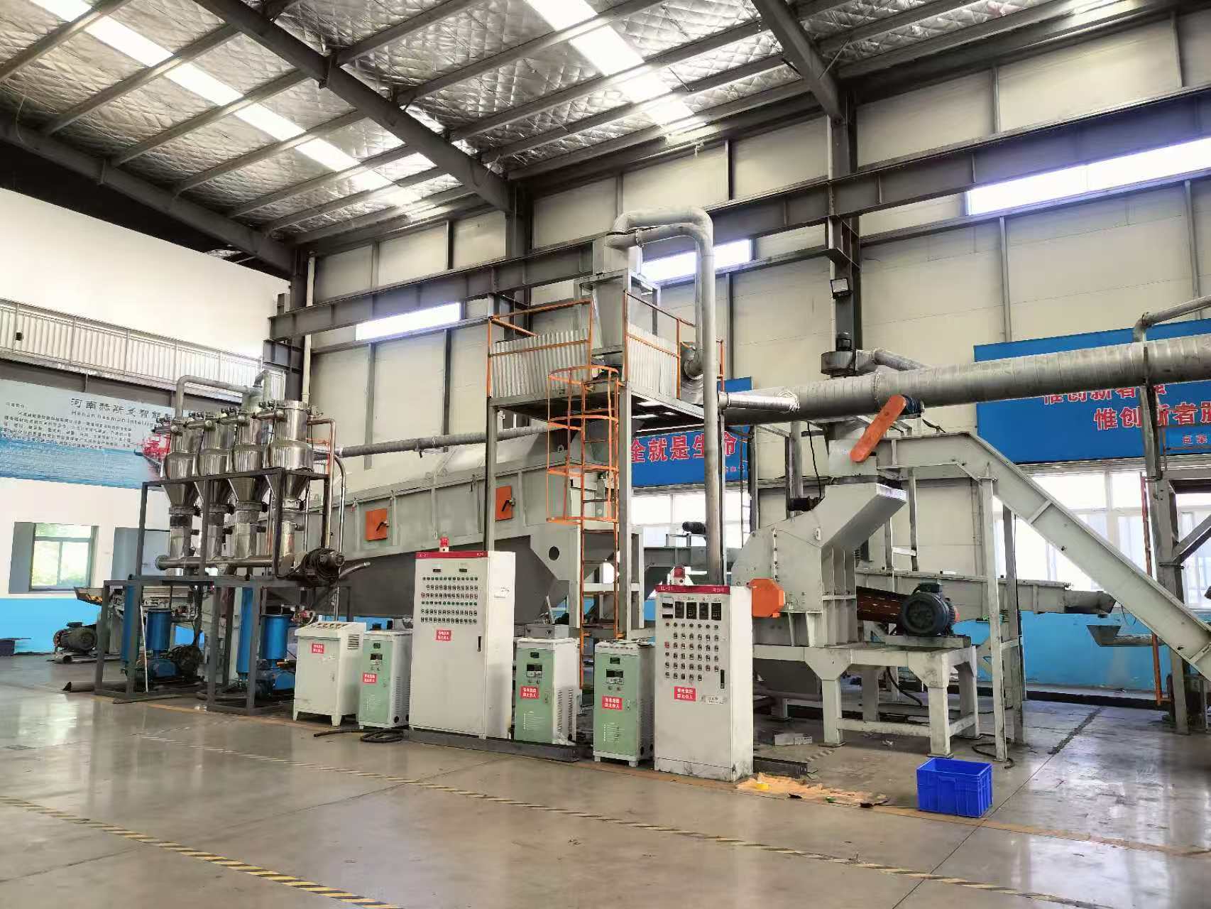 锂电池回收再利用机器源头厂家推荐：废旧锂电池回收利用机器制造厂选哪家好？