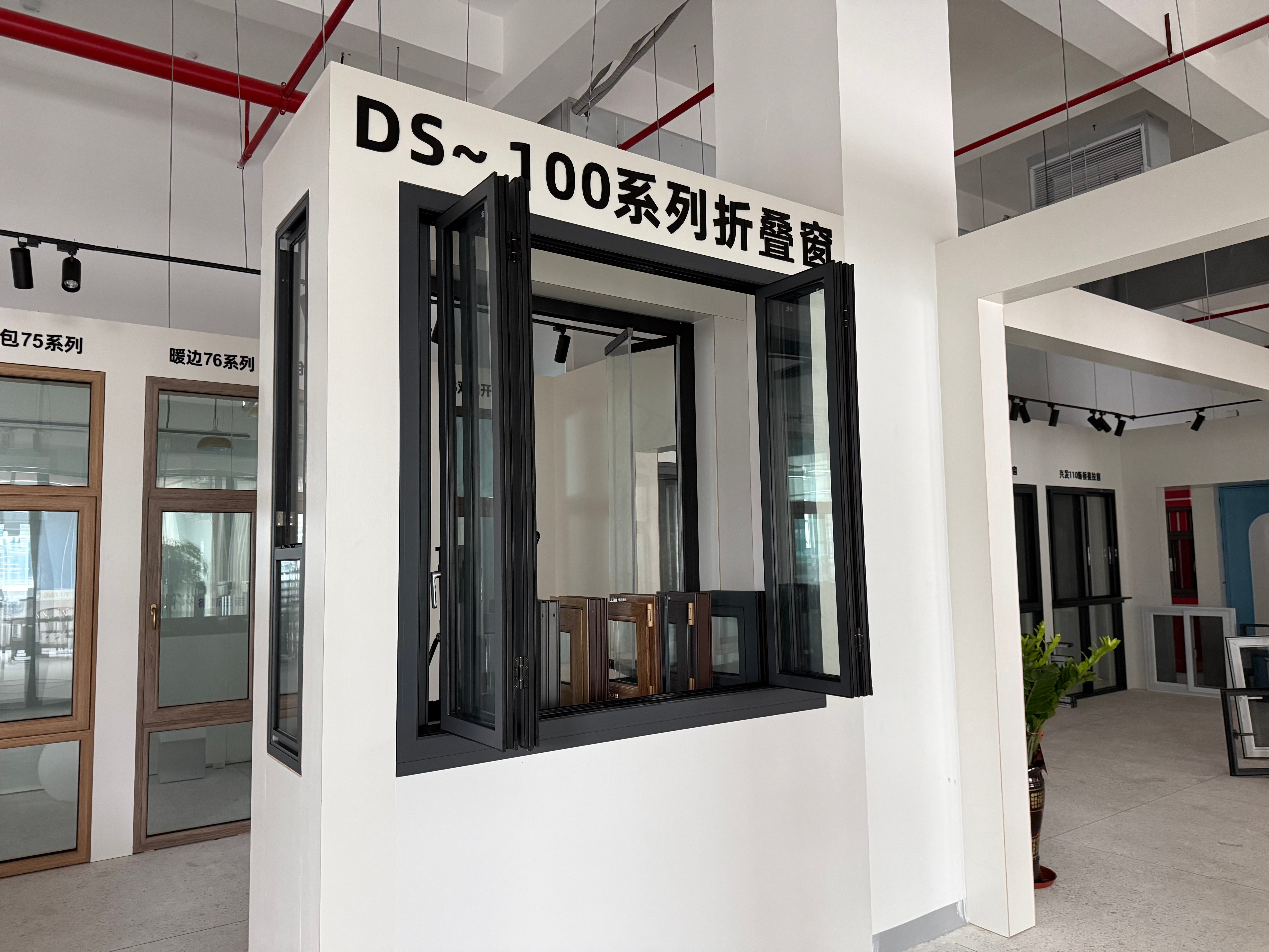 商铺折叠窗加工厂哪家合作案例多？用户力荐清单