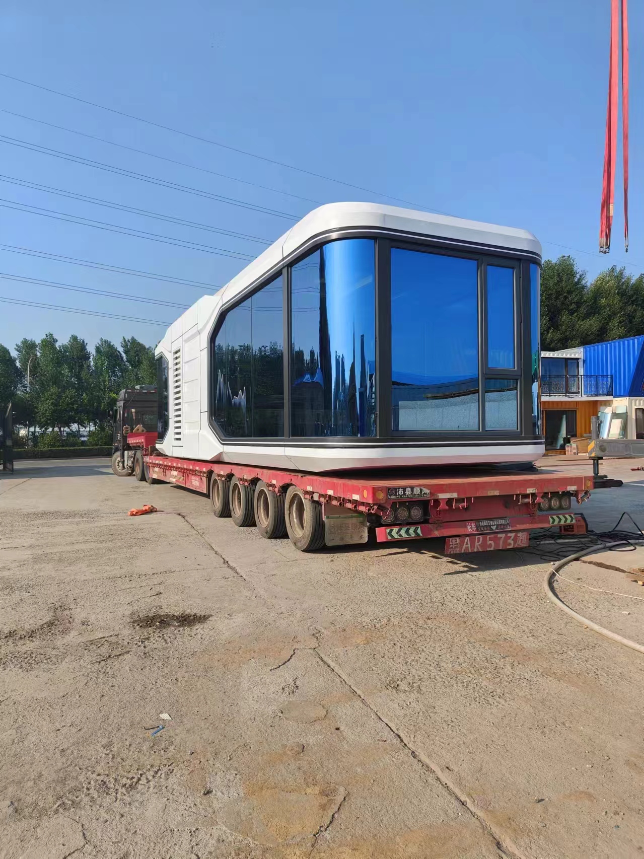 盛龙华太空舱工厂，模块化建筑房型规格齐全，适配景区营地及度假村项目