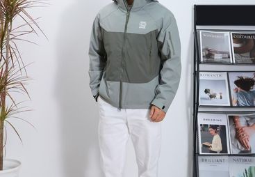 公司员工团体服装定制厂家怎么选？这些要点要知道