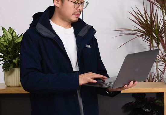 辨析房地产行业公司员工团体服装定制厂的性价比