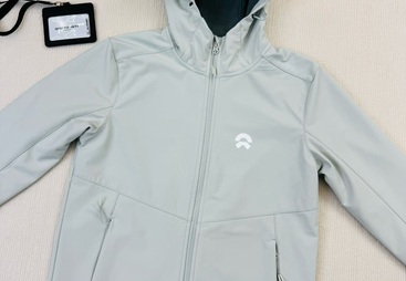 和你一起品味工作服制作加工厂，企业外套工作服定制选购指南