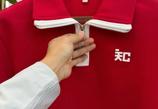 说明有实力的2026马年企业年会服装定制厂家五件起订如何选择