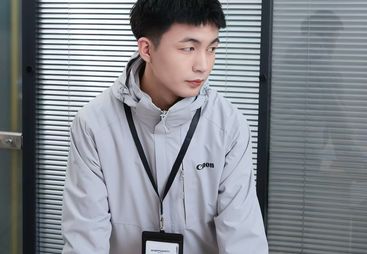 聊聊POLO短袖企业工作服定制厂家，哪家比较靠谱来揭秘