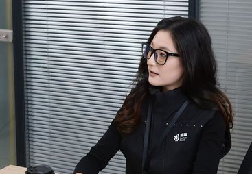 探讨有实力的企业短袖工作服定制厂家，费用怎么收费？