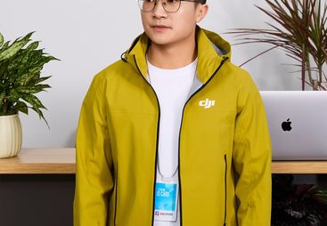口碑好的四级防泼水公司员工团体服装定制厂家多少钱？