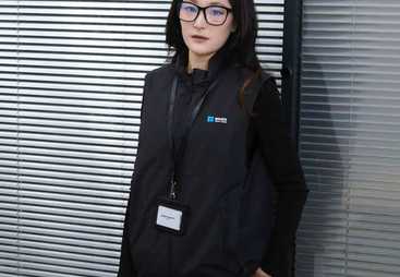 2026年新店开业夏季工作服定制哪家公司靠谱，七七团体服装定制口碑好