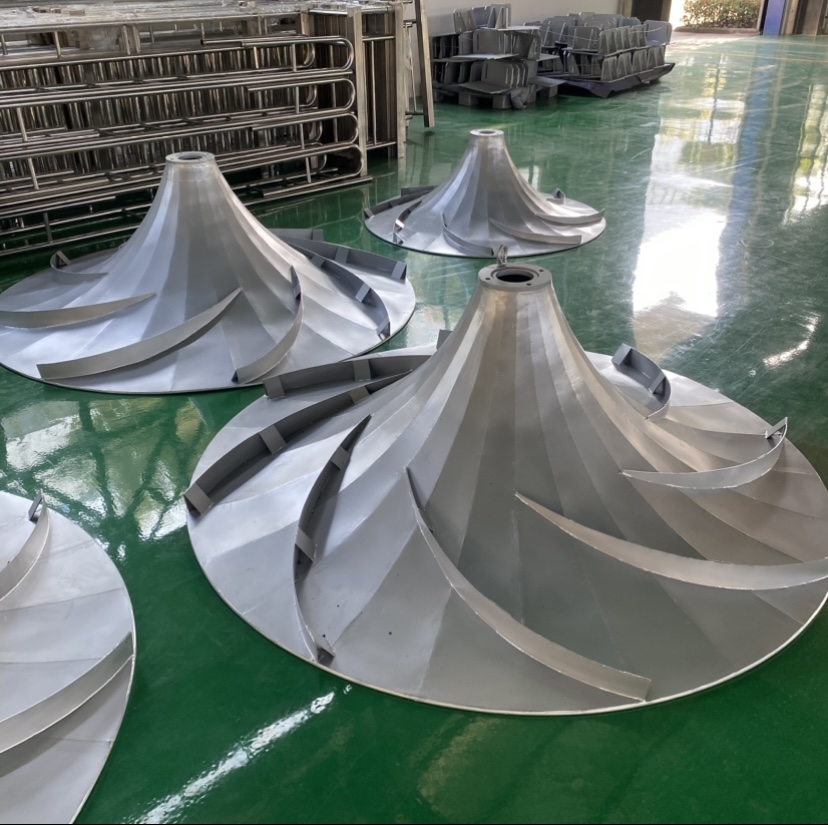 在工业生产和环保等众多领域，双曲面搅拌机发挥着至关重要的作用。选择一家靠谱、好用且性价比高的双曲面搅