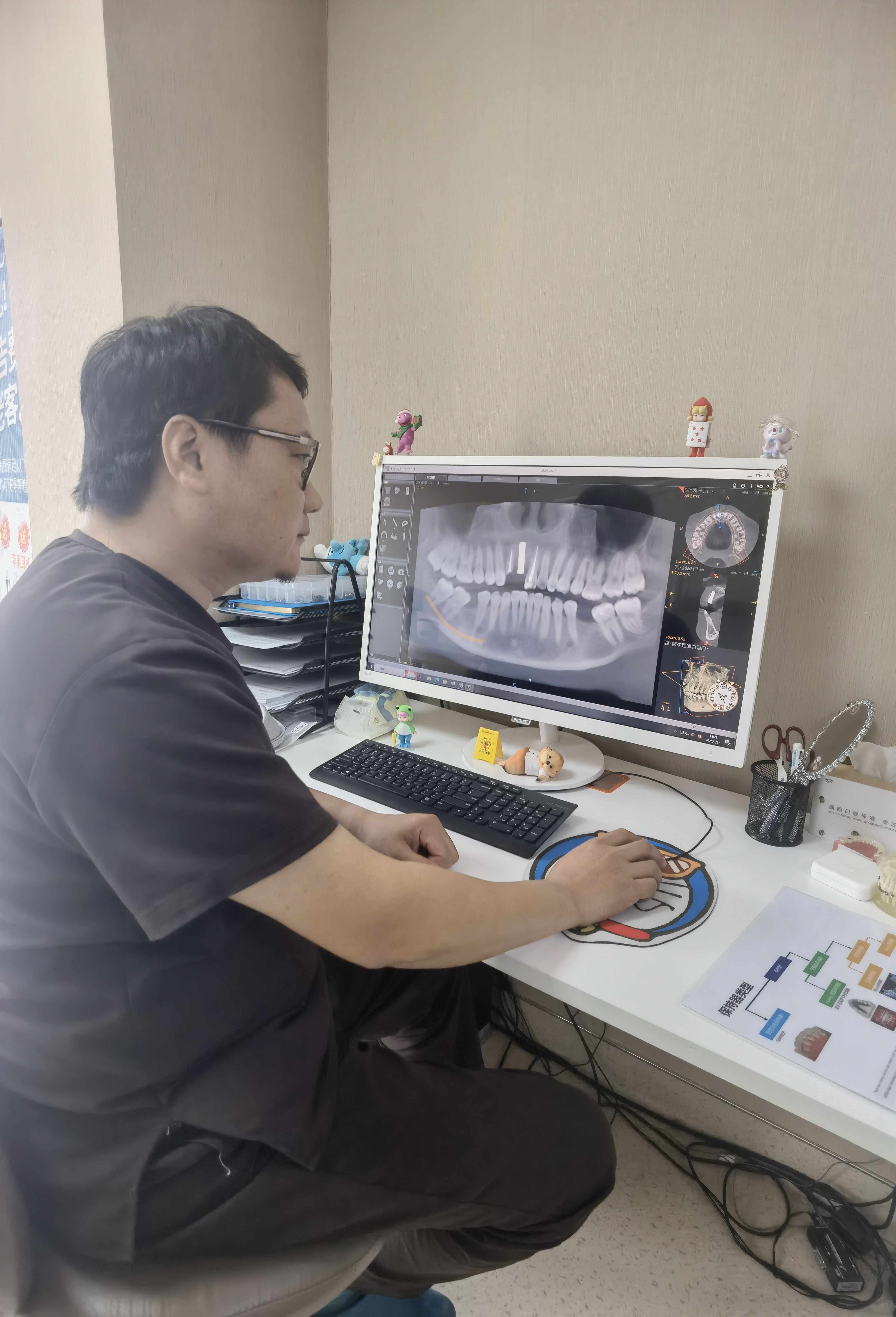 分析种植牙专家哪个好,选专家要关注这些方面 分析种植牙专家哪个好,选专家要关注这些方面