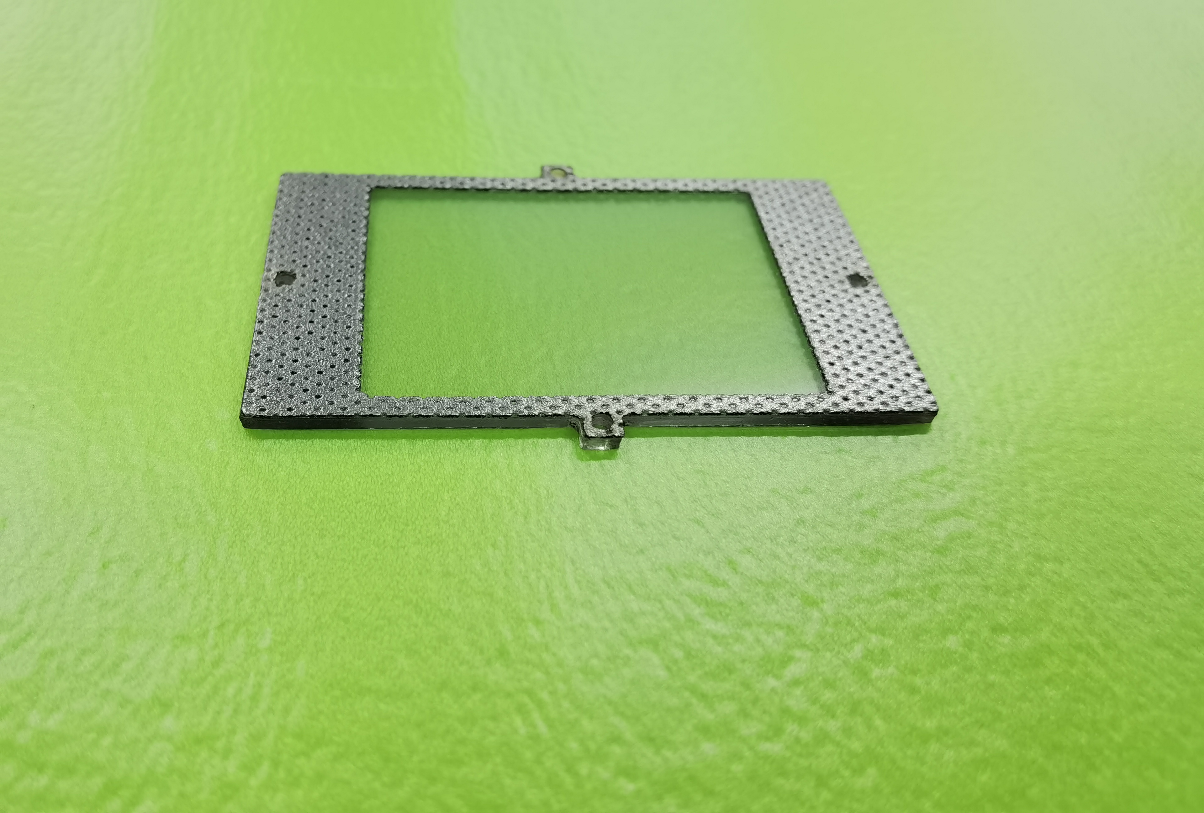 2025年中国树脂型屏蔽玻璃企业排名：树脂型屏玻璃的耐污性哪家好