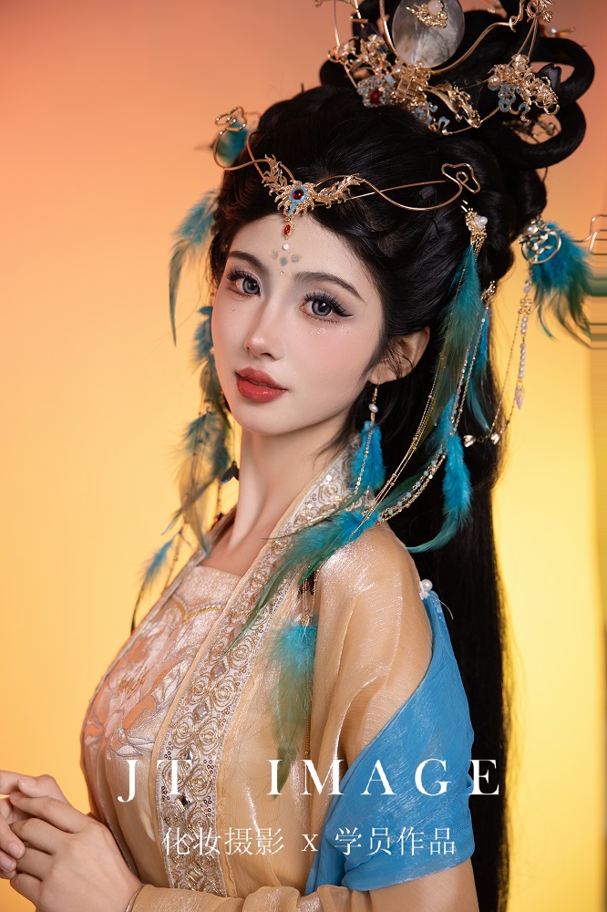 南京学化妆机构排名参考:吉田美学学校资质齐全口碑佳(图1)