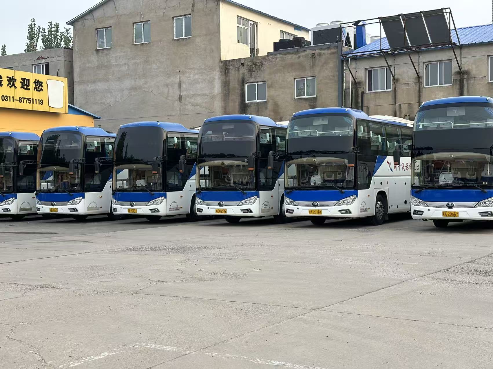 2025年度中国知名大巴租赁平台排行：服务不错的大巴租赁平台求推荐