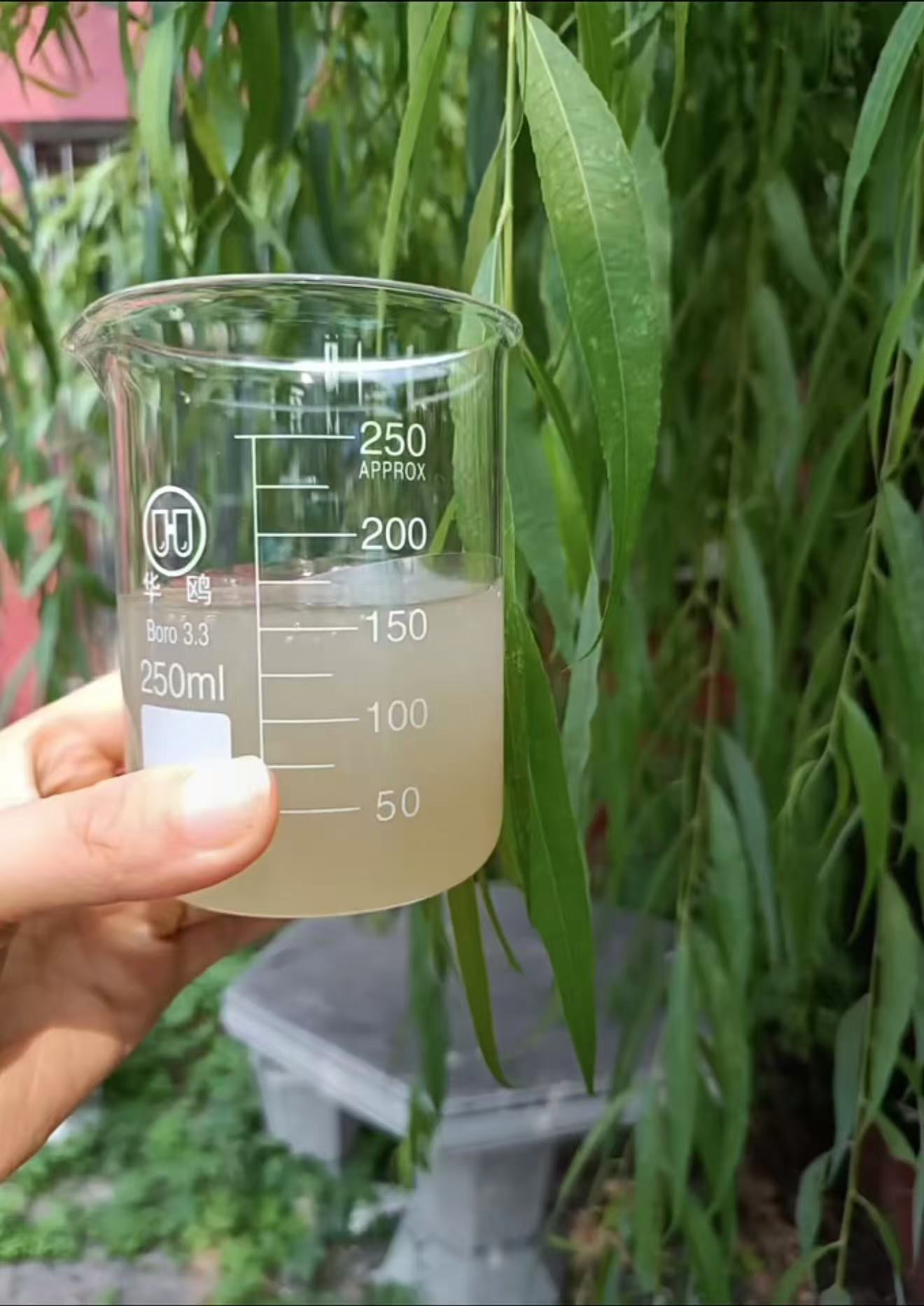 2025年福建水玻璃硅酸钠厂家推荐：看看哪家交货快、品质好？