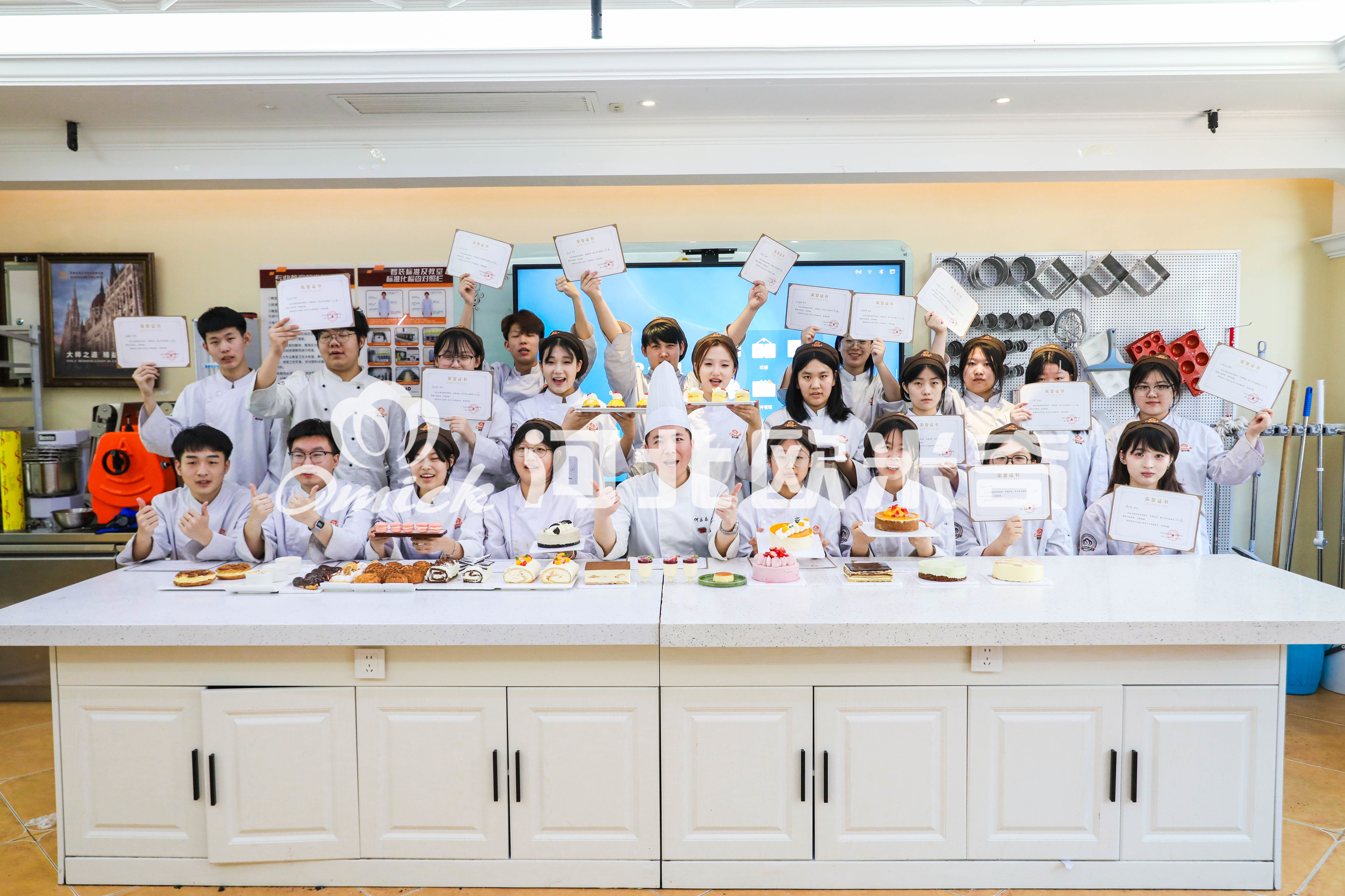 2025年石家庄西式餐饮职业培训TOP5排行榜,河北欧米奇西点西餐学校 2025年石家庄西式餐饮职业培训TOP5排行榜,河北欧米奇西点西餐学校