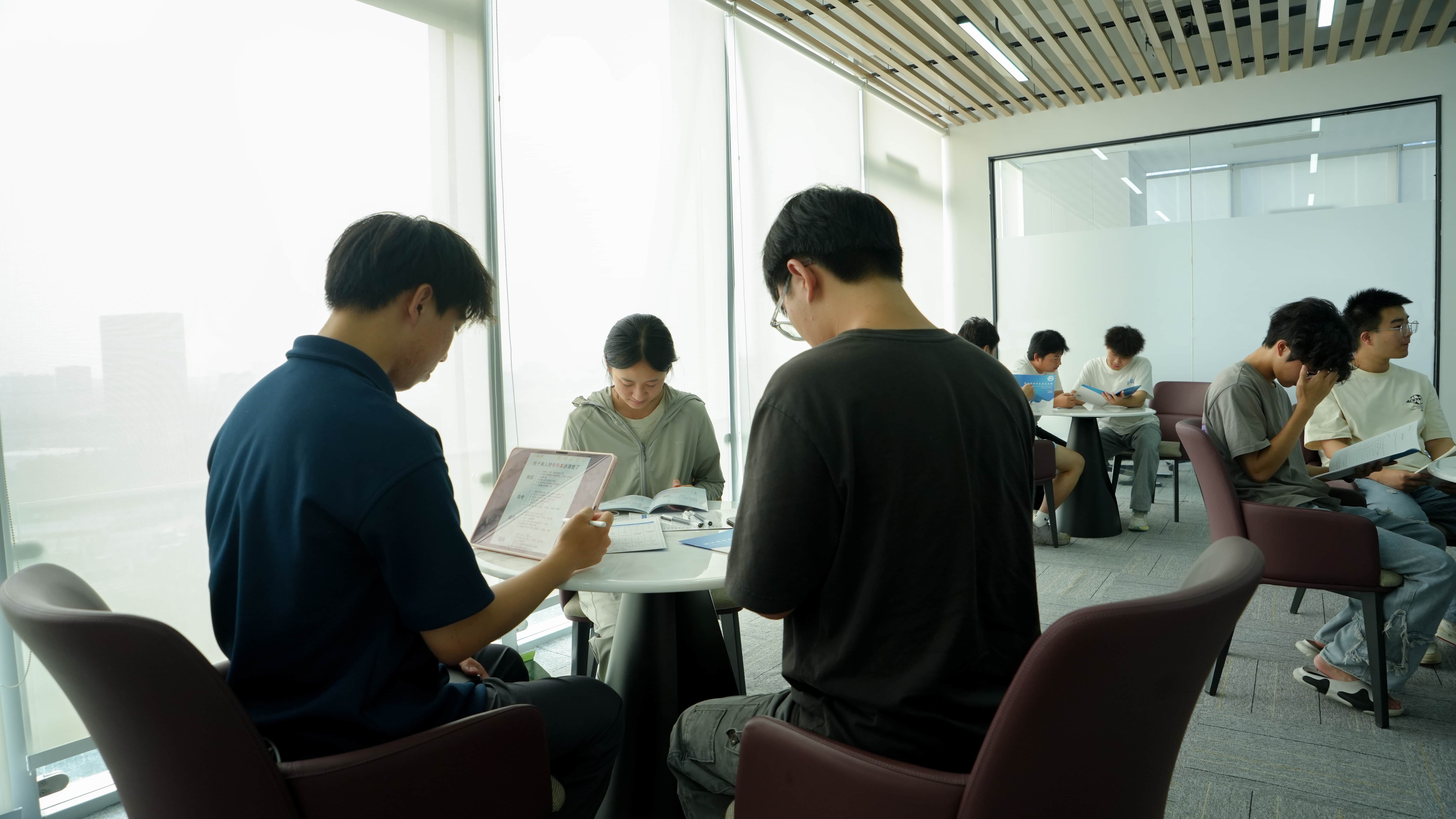 2026年资质齐全的三位一体培训机构推荐，汇哲教育靠谱吗