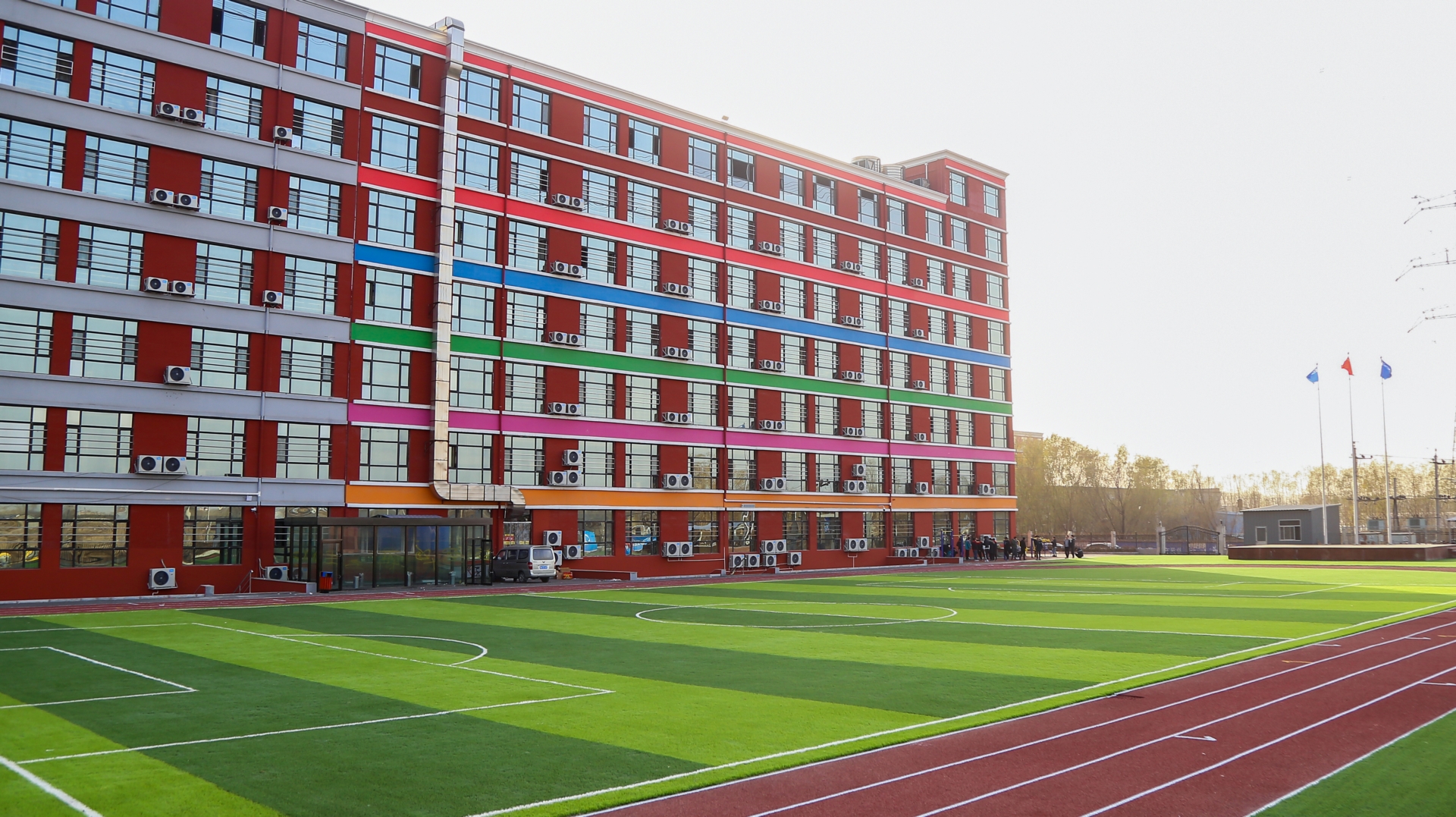 2026年度太原本地技术学校排名：20岁男孩适合学什么技术？