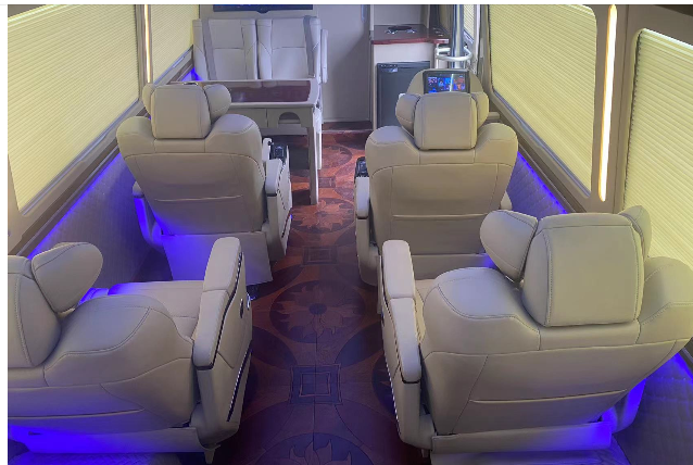 揭秘靠谱大巴出租的关键，会议大巴租赁、租短途大巴如何选择？