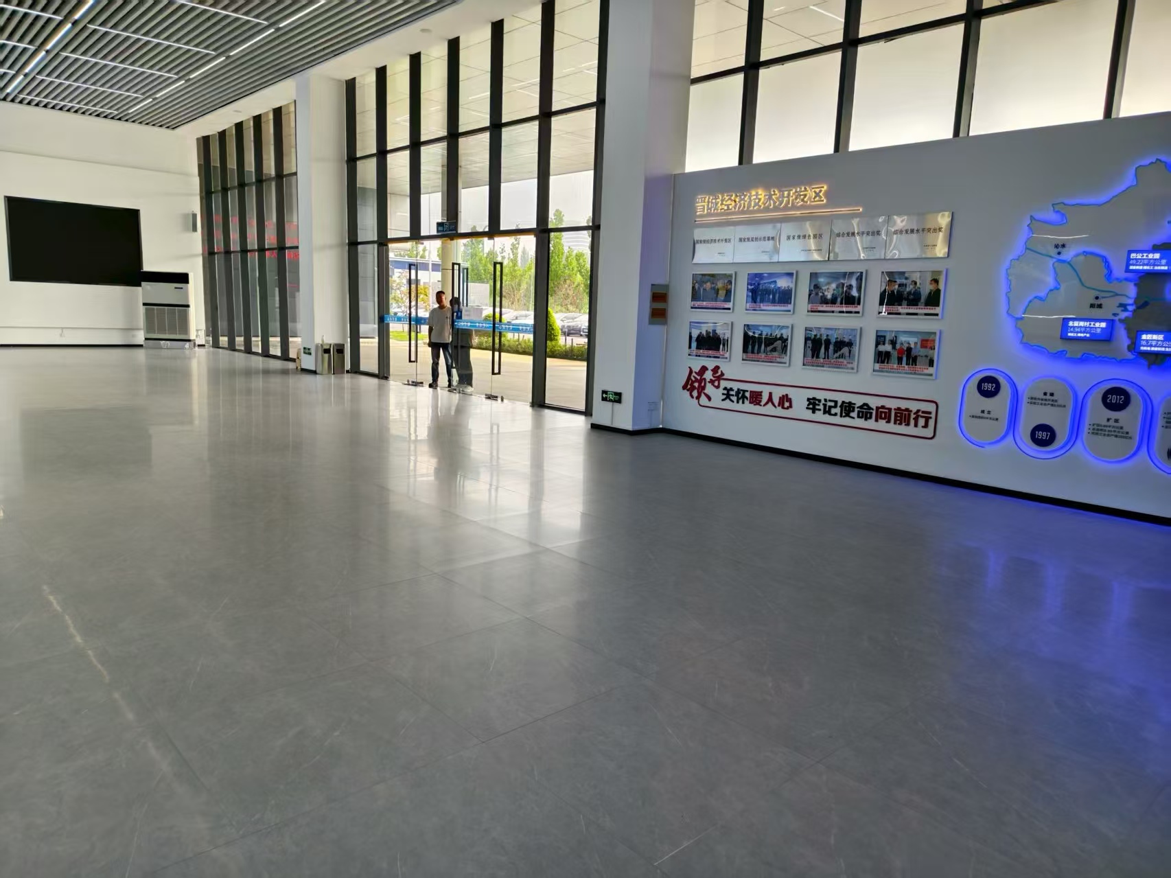 剖析瓷砖免拆换色选购要点，推荐服务保障好的品牌