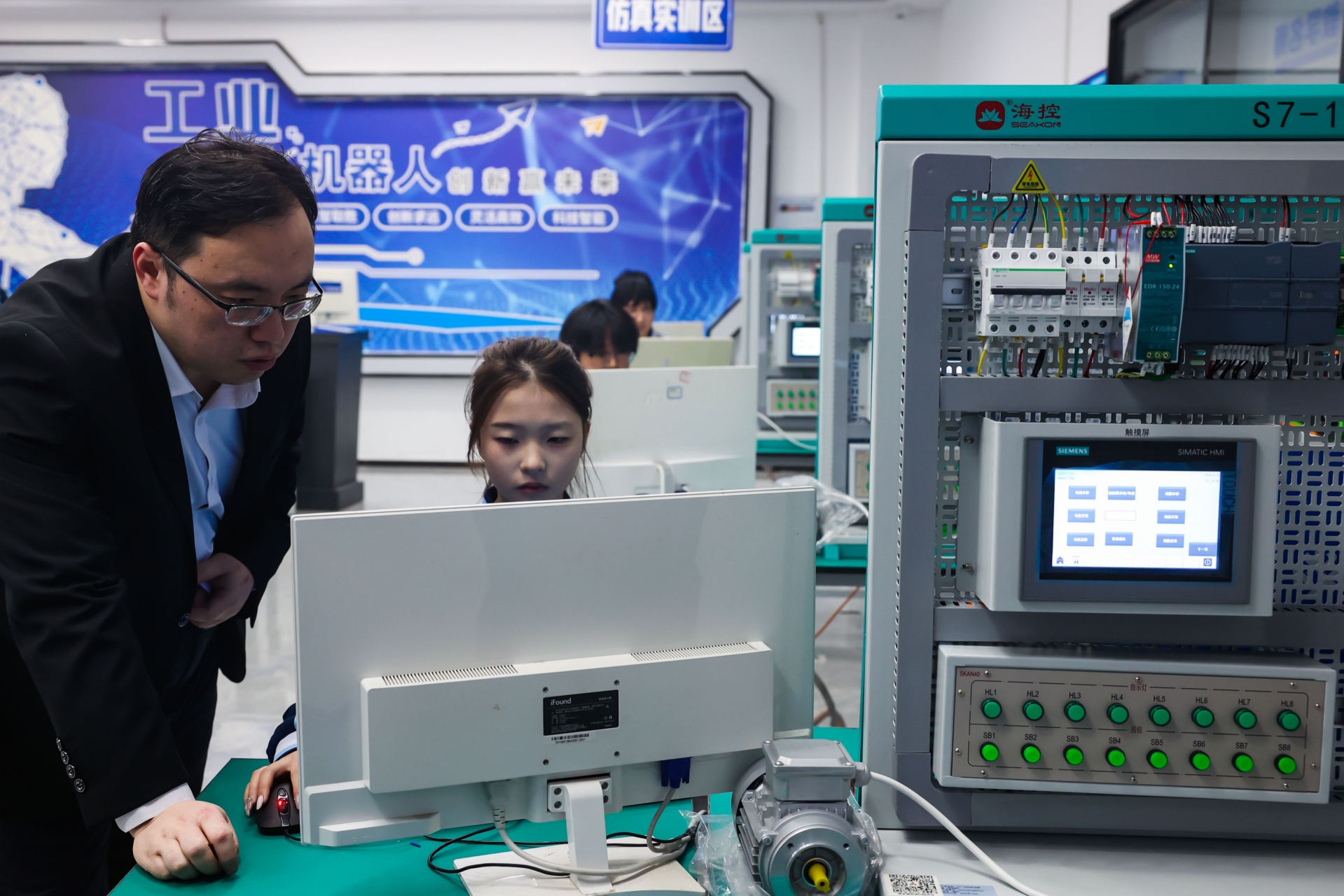 分析株洲订单式培养技术学校学费，看哪家价格合理？