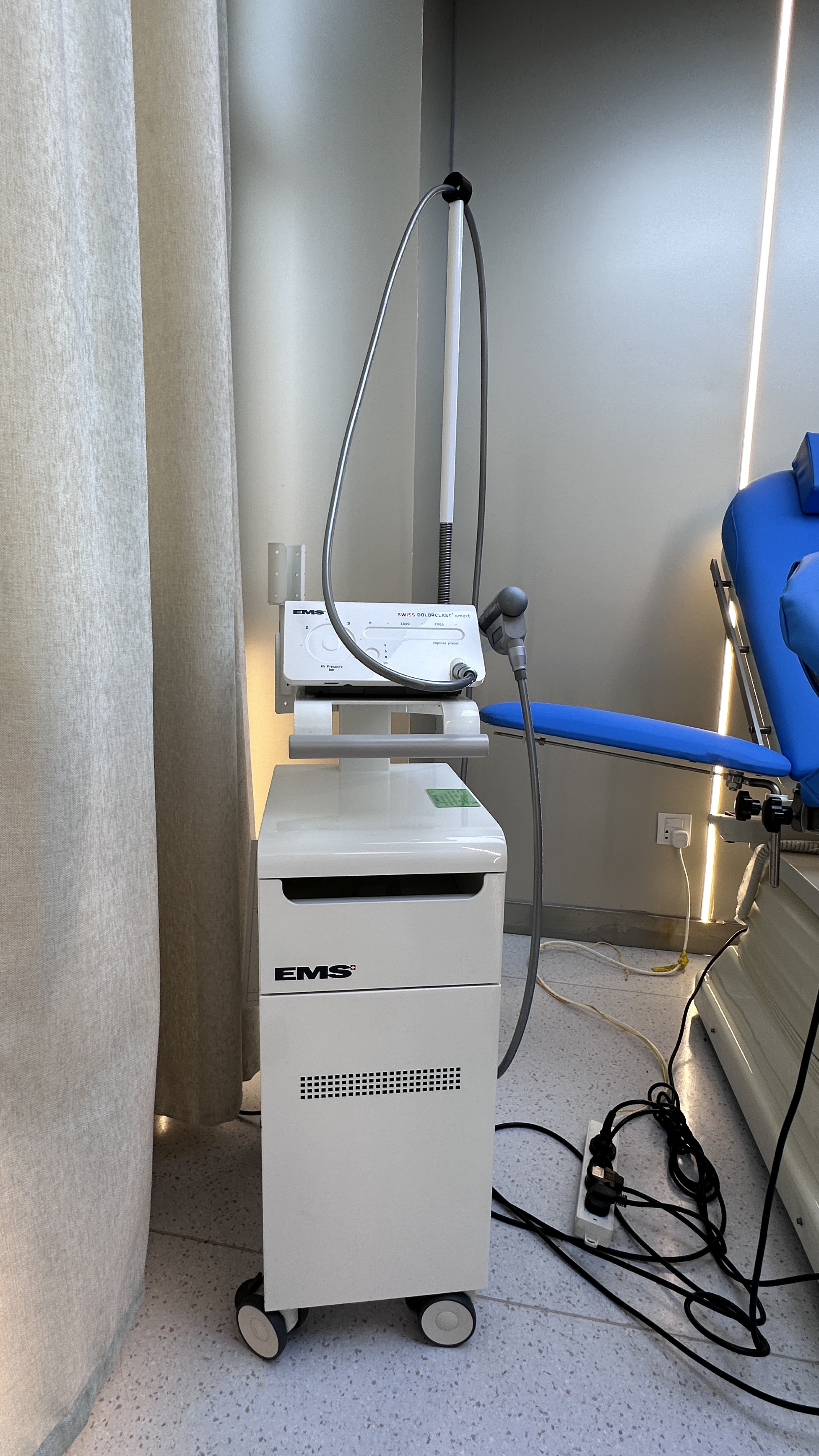 男科医院微创手术靠谱吗，听听专业人士怎么说