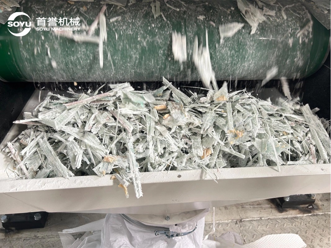 分析玻璃钢纤维丝撕碎机市场行情，玻璃钢撕碎机加工创新型厂家哪家靠谱？
