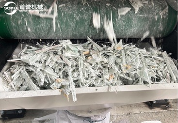 细聊玻璃钢撕碎机加工厂哪个性价比高，怎么收费的？