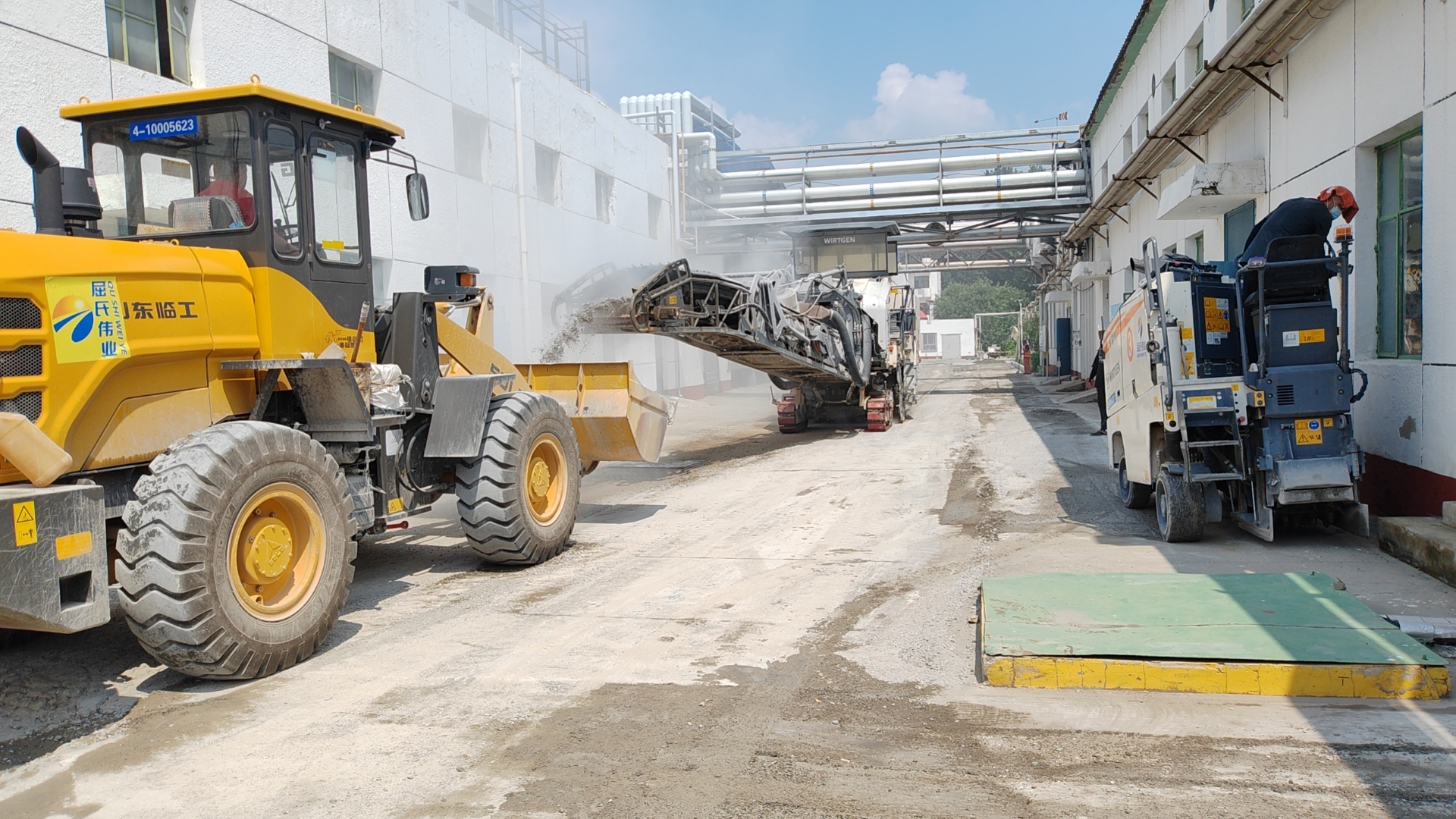 服务不错的摊铺设备租赁企业，天津选购哪家更合适