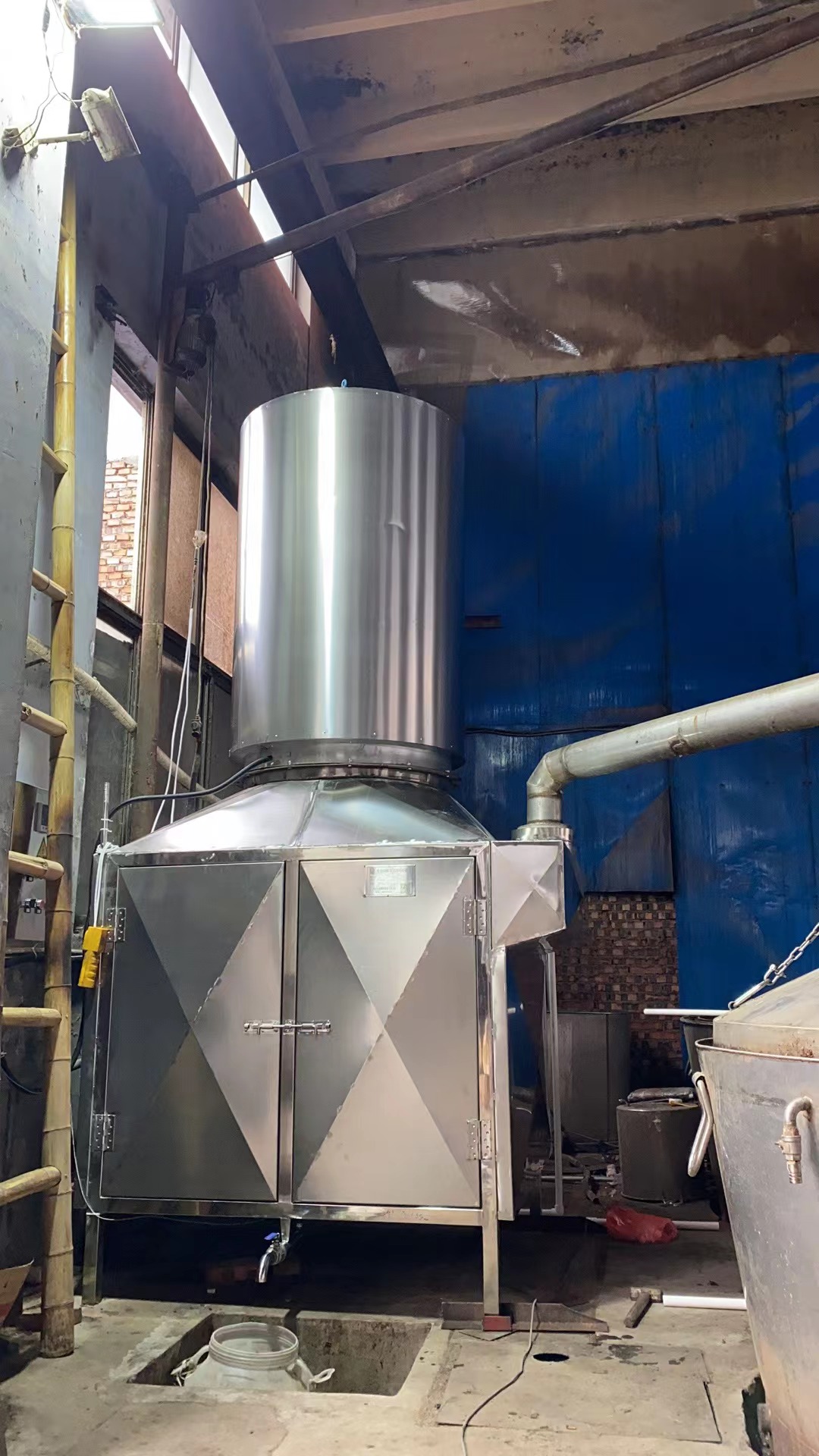 探寻不锈钢风冷冷却器源头厂家哪家性价比高，酒厂白酒风冷冷却器型号解读