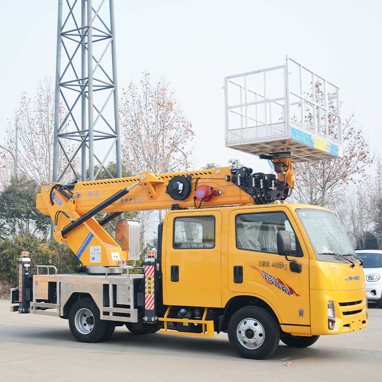 分享30米高空作业车源头厂家经验，直臂高空作业车报价贵不贵