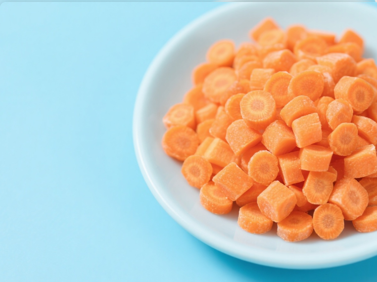 总结鼎晖食品发展趋势如何，分析竞争优势及客户认可情况