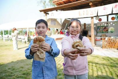 分享公司团建经验,武汉嗨乐体育口碑排名如何? 分享公司团建经验,武汉嗨乐体育口碑排名如何?