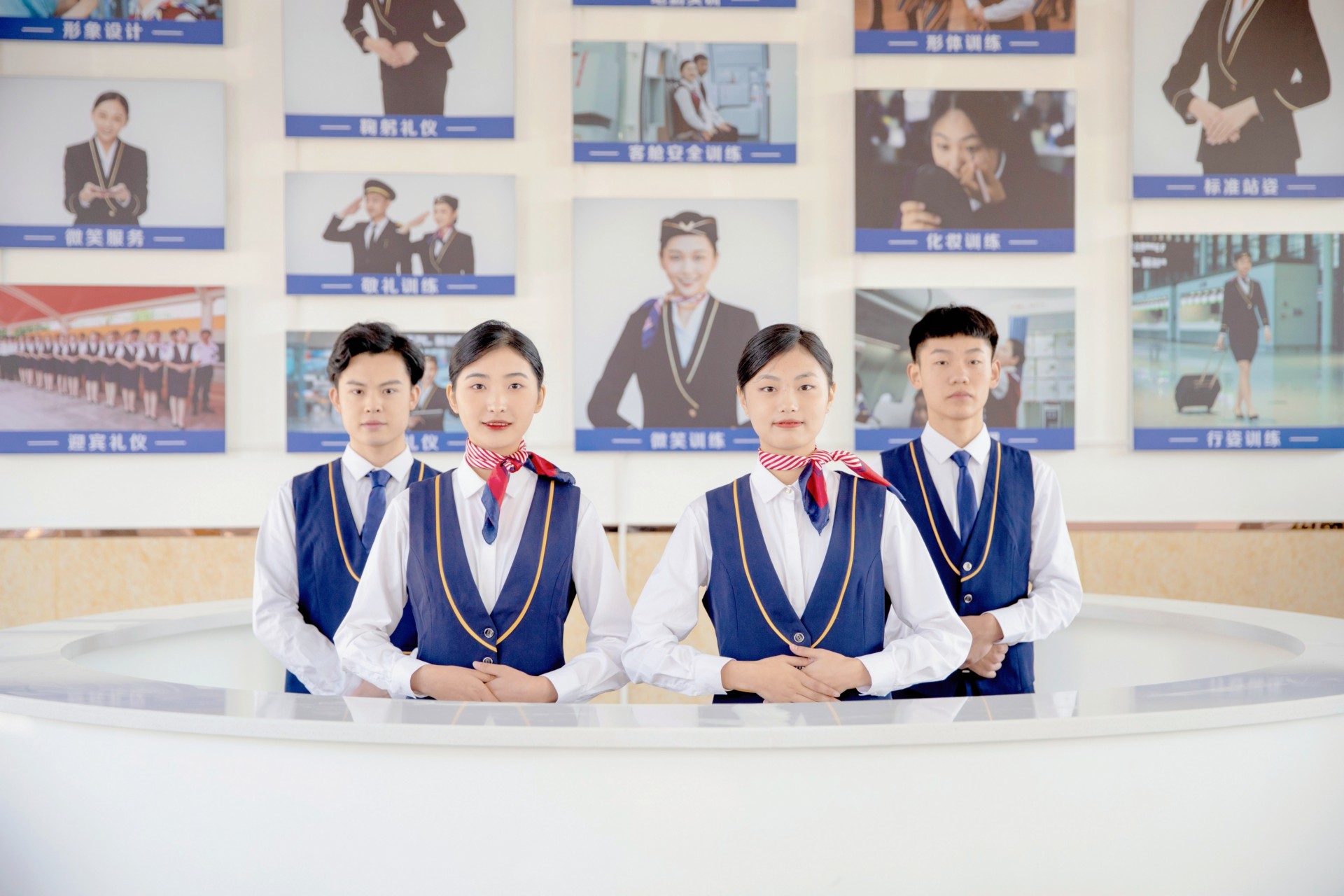 空乘学校哪家性价比高，上海万通教育了解一下