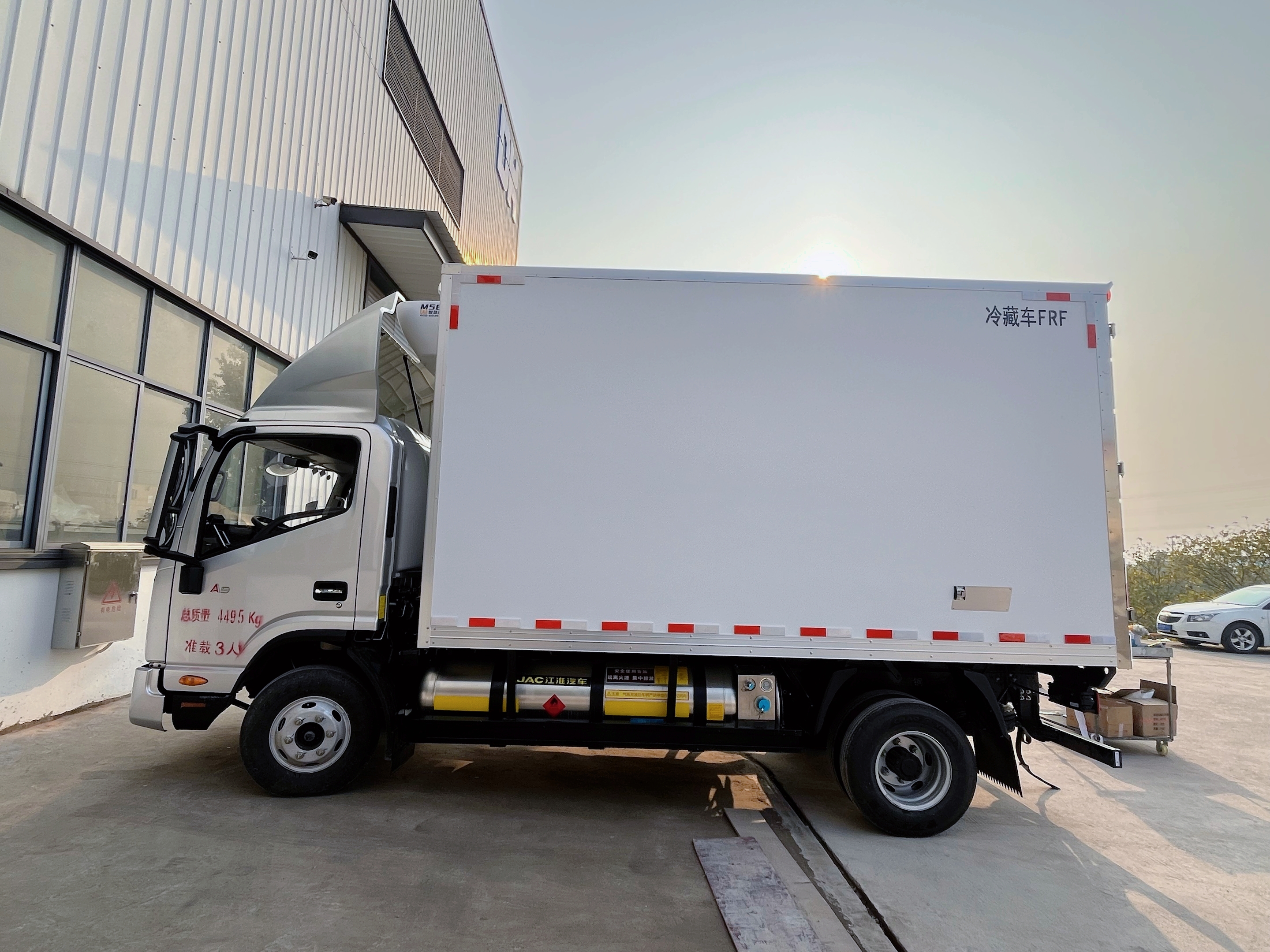 冷藏车来图定制费用多少，国际化冷藏车公司哪家强