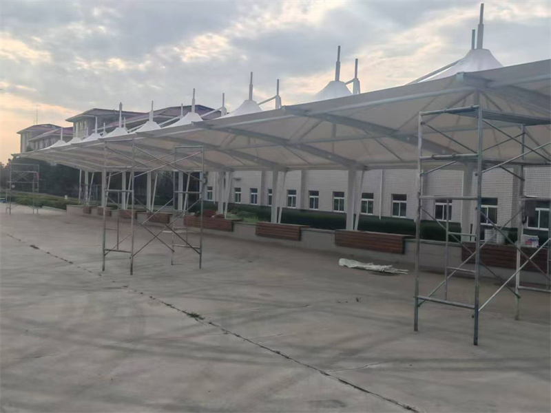 深聊靠谱的膜结构车棚制造商，推荐几家口碑好的小区定制厂家