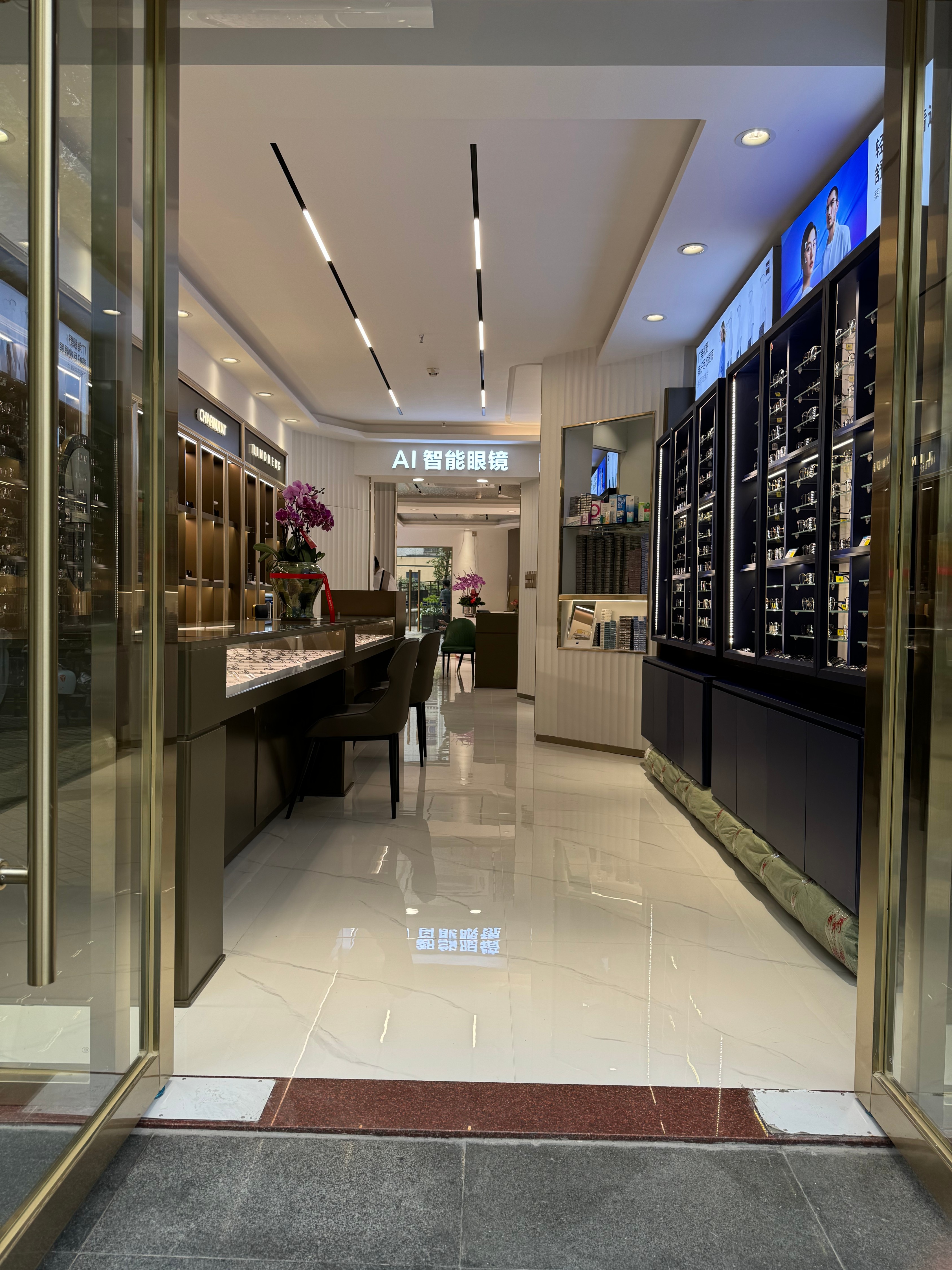 阐释福田售后好的眼镜店，如何选择适合自己的