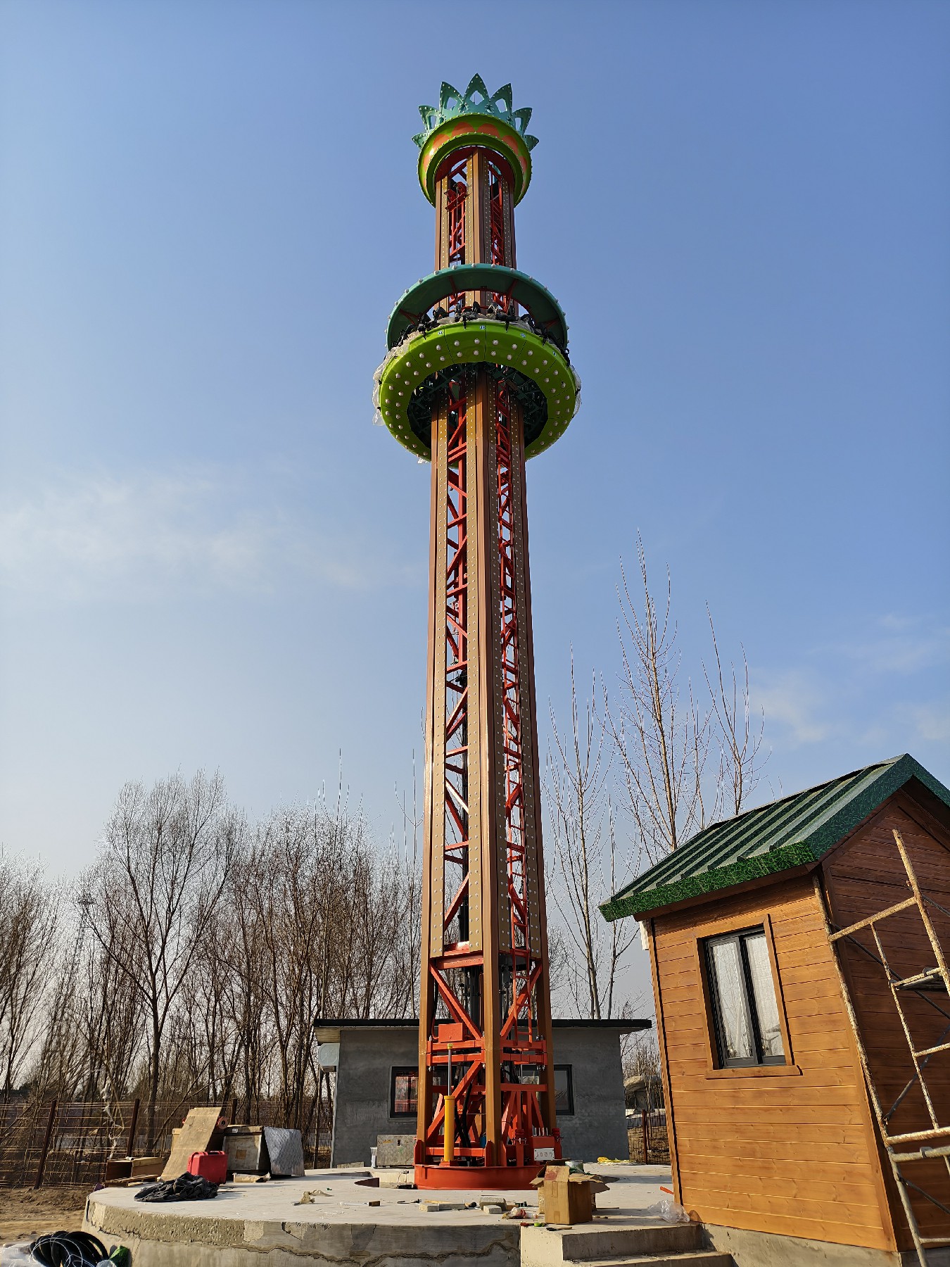 天鸿游乐:多功能跳楼机优质厂家,实力见证 天鸿游乐:多功能跳楼机优质厂家,实力见证