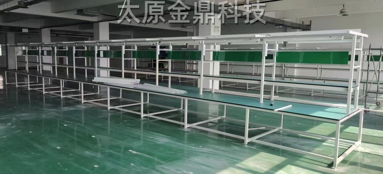 在工业生产和科研领域，工作台的选择至关重要，它直接影响到工作效率、操作安全以及产品质量。其中，铝型材