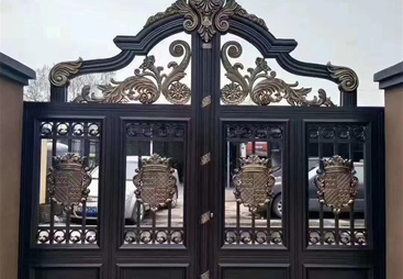 铝艺大门厂家行业全景分析：焊接平整不划手与生产快实力盘点