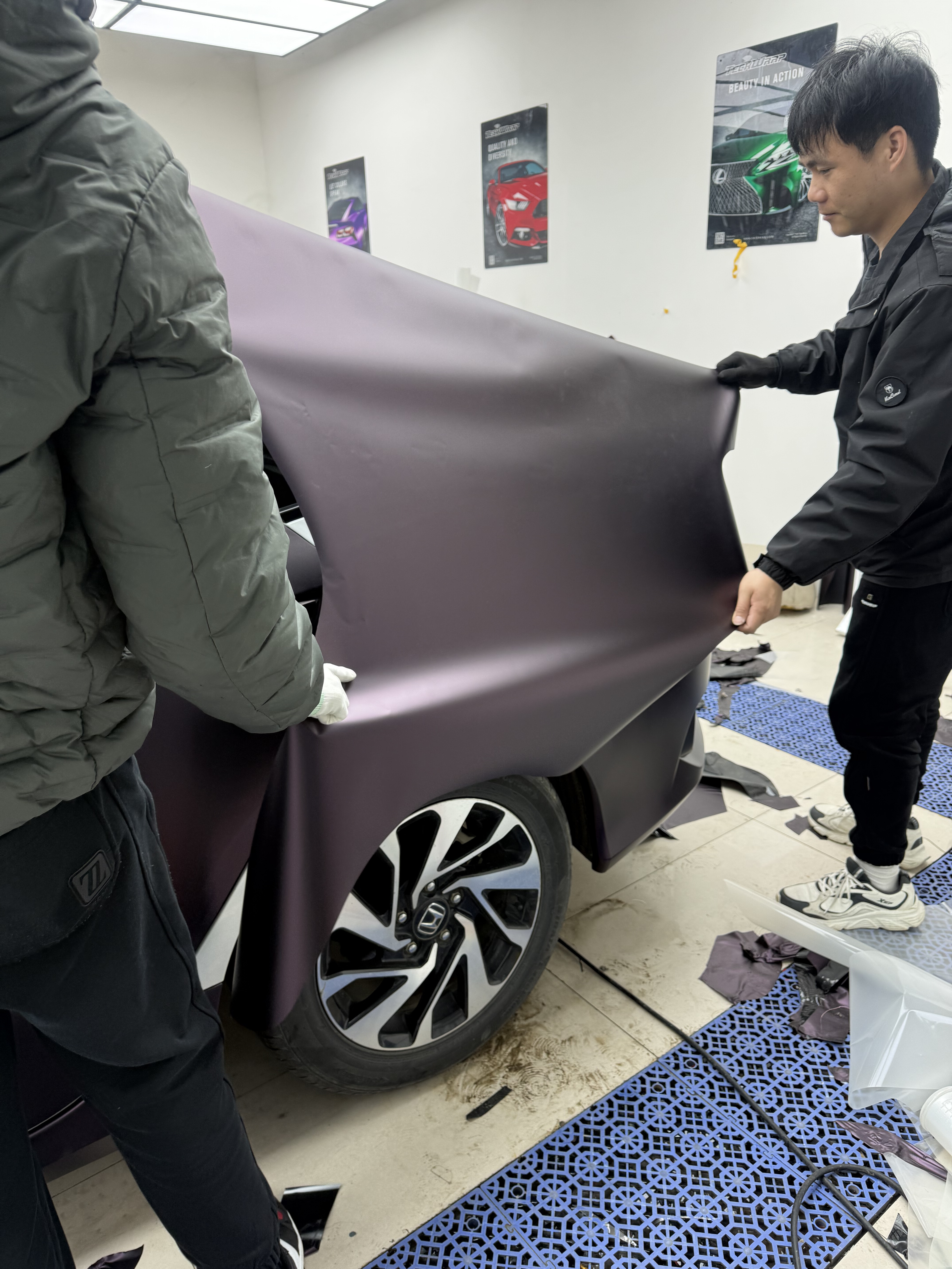分析驻马店贴汽车改色膜有哪些，价格和费用情况如何？